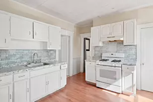 401 Cedar St, Manchester, NH 03103 - Photo 15