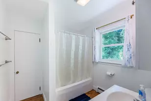 210 Hanover St, Hartford, VT 05001 - Photo 25