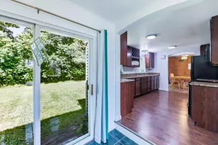 210 Hanover St, Hartford, VT 05001 - Photo 19