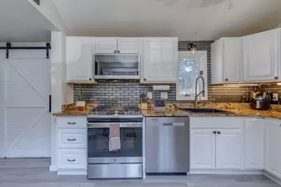 6 John Lane, Merrimack, NH 03054 - Photo 11