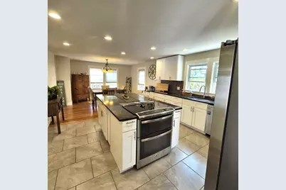 20 Bay Street, Claremont, NH 03743 - Photo 13