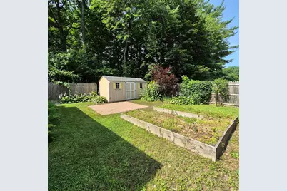 20 Bay Street, Claremont, NH 03743 - Photo 5