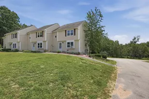 36 Scott Ln, Sandown, NH 03873 - Photo 33