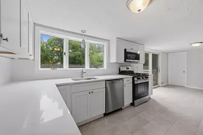 12 Morton Street, Nashua, NH 03060 - Photo 11