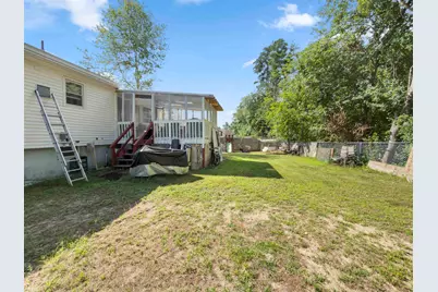 8 Haigh Avenue, Salem, NH 03079 - Photo 9
