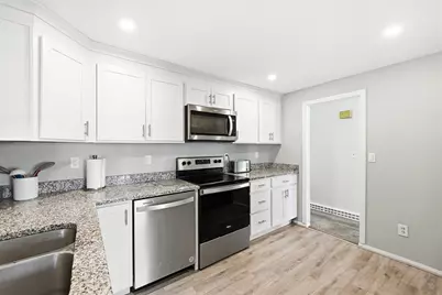 21 Carmine Road, Nashua, NH 03063 - Photo 5