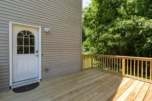 7 Homestead Dr, Derry, NH 03038 - Photo 7