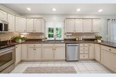 4 Longmeadow Road, Windham, NH 03087 - Photo 11