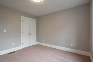 21 Wilderness Dr, Nashua, NH 03062 - Photo 15