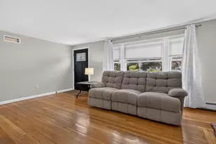 25 Bedard Ave, Derry, NH 03038 - Photo 17