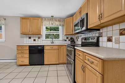 25 Bedard Avenue, Derry, NH 03038 - Photo 19