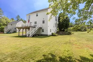7 Squire Dr, Somersworth, NH 03878 - Photo 9