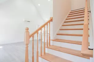 92 Long Shores Dr, Barrington, NH 03825 - Photo 23