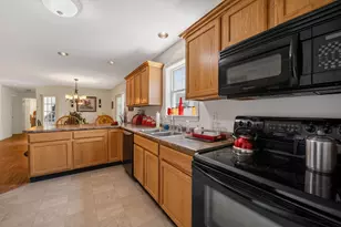 727 Bailey Rd, Jefferson, NH 03583 - Photo 15