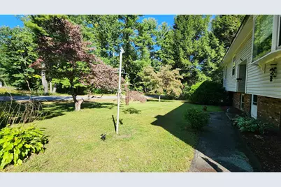 12 Southwood Drive, Londonderry, NH 03053 - Photo 13