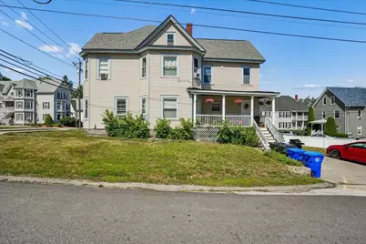 384 Bridge Street, Manchester, NH 03104 - Photo 9