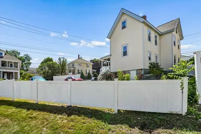 384 Bridge Street, Manchester, NH 03104 - Photo 13