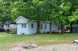 2 Corrigan St, Gorham, NH 03581 - Photo 15
