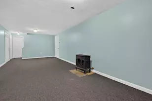 14 Naumkeag Ct, Litchfield, NH 03052 - Photo 39