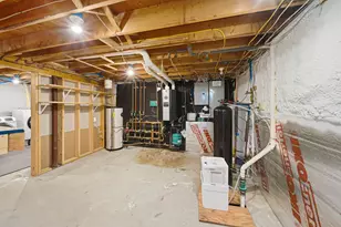 24 Manchester Rd, Amherst, NH 03031 - Photo 35