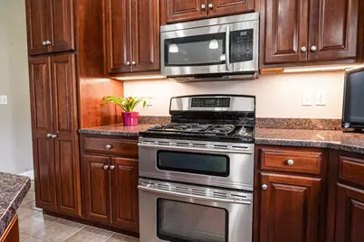 9 Shoreline Drive, Hudson, NH 03051 - Photo 15