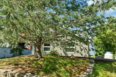 93 Conleys Grove Road, Derry, NH 03038 - Photo 3