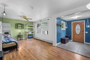 935 Battle St, Webster, NH 03303 - Photo 5