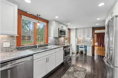 116 Monroe Street, Nashua, NH 03060 - Photo 7