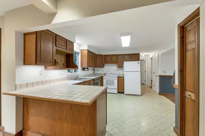 4 Highland Avenue, Goffstown, NH 03045 - Photo 27