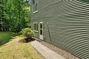 36 Circle Dr, Ashland, NH 03217 - Photo 3