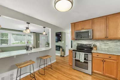 3 Maplewood Avenue, Dover, NH 03820 - Photo 3