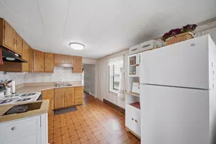28 New Dunstable Rd, Nashua, NH 03060 - Photo 11