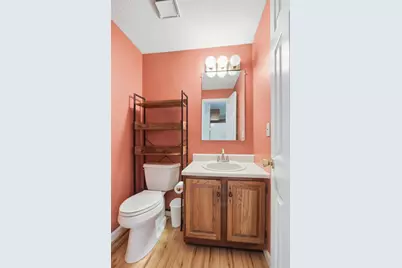 17 Oakwood Circle #5, Goffstown, NH 03045 - Photo 9
