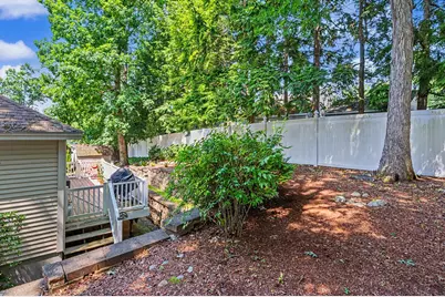 7 Hastings Lane, Nashua, NH 03064 - Photo 37