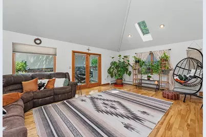 7 Hastings Lane, Nashua, NH 03064 - Photo 3
