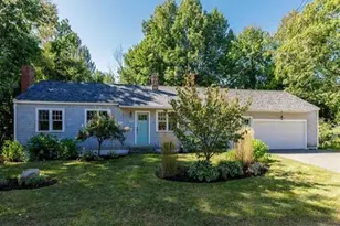 506 N Main St, Wolfeboro, NH 03894 - Photo 1