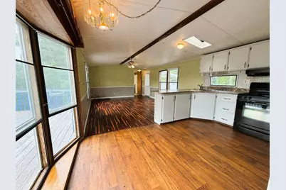 8 Hilltop Manor Mobile Home Park, Littleton, NH 03561 - Photo 9