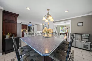48 Cottonwood Dr, Dover, NH 03820 - Photo 9