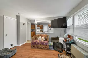139 S Main St, Laconia, NH 03246 - Photo 11