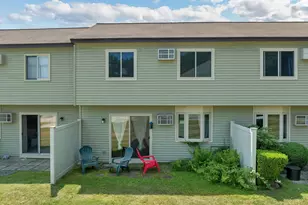 28 Tideview Dr, Dover, NH 03820 - Photo 17