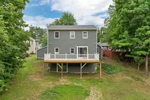 36 Highland St, Hudson, NH 03051 - Photo 37
