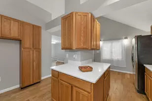 36 Highland St, Hudson, NH 03051 - Photo 9