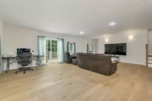 36 Highland St, Hudson, NH 03051 - Photo 11