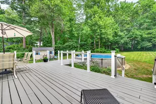 8 King Henry Dr, Londonderry, NH 03053 - Photo 17