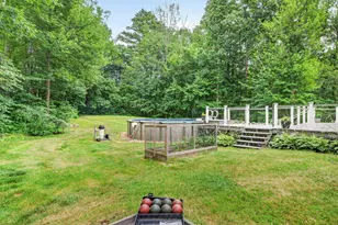 8 King Henry Dr, Londonderry, NH 03053 - Photo 13