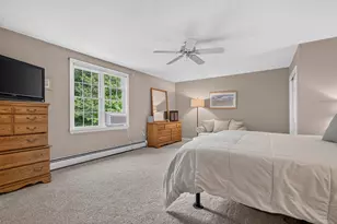 8 King Henry Dr, Londonderry, NH 03053 - Photo 43