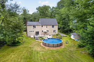 8 King Henry Dr, Londonderry, NH 03053 - Photo 9