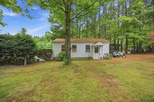 65 Chester Rd, Raymond, NH 03077 - Photo 7