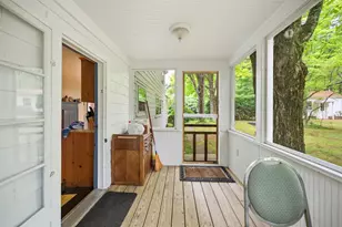 65 Chester Rd, Raymond, NH 03077 - Photo 25