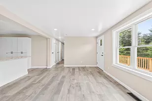 17 Fairway Dr, New Hampton, NH 03256 - Photo 9